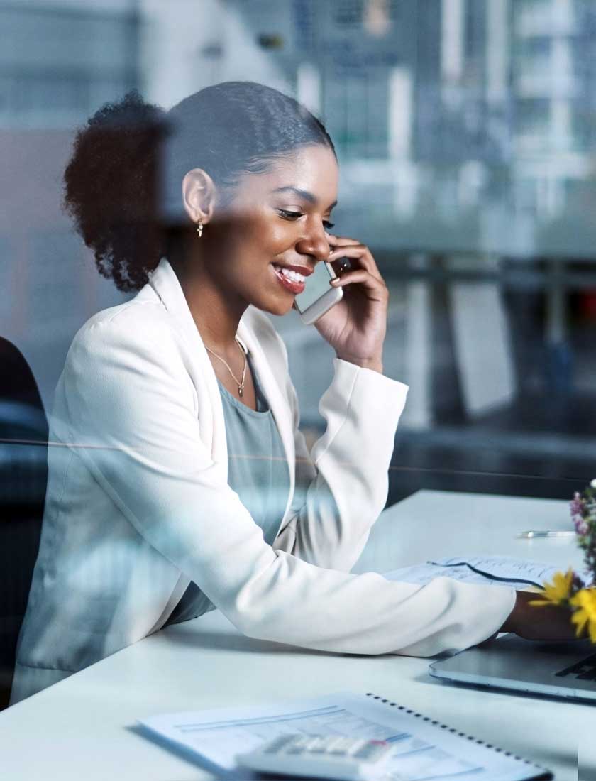 small business employee using ACH Payments